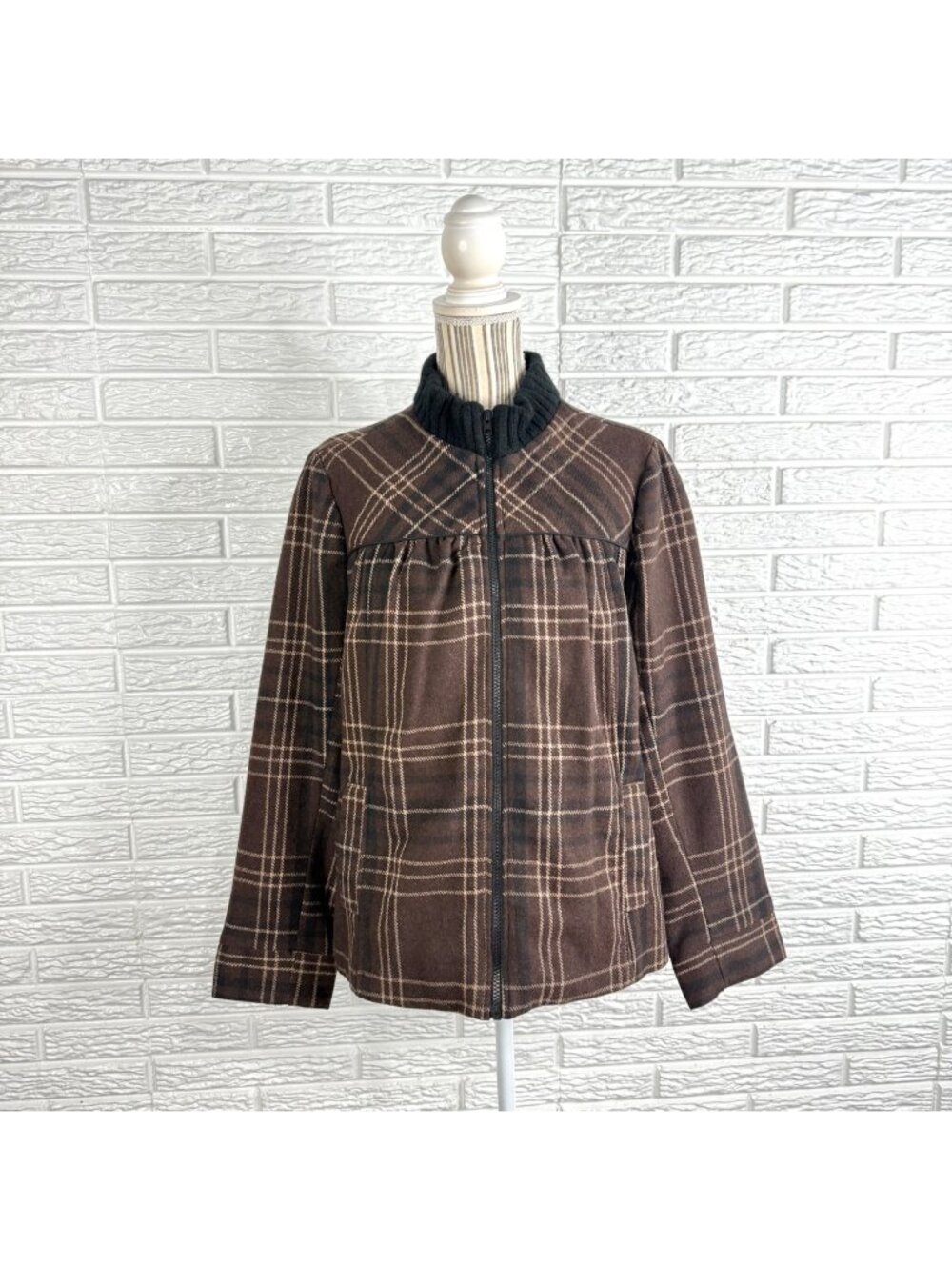 Relativity Brown Plaid Full Zip Wool Flannel Jacket Size 1X